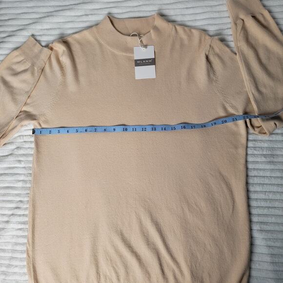 MLANM Beige Mock Neck Sweater L Lightweight Knit Long Sleeve Pullover NWT Luxury - Picture 3 of 9